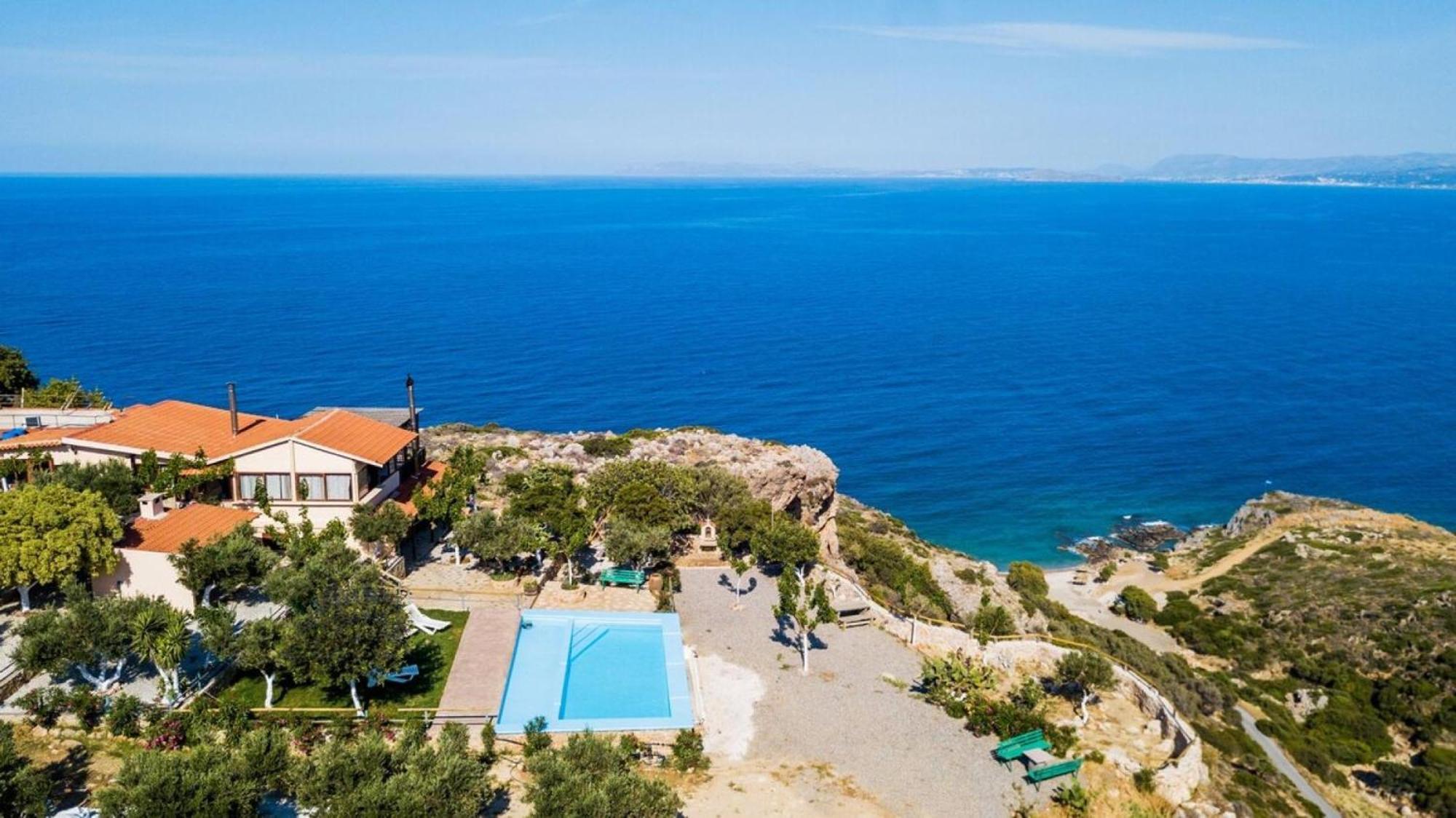 Villa Akrolithos With Private Pool Ханя Екстериор снимка