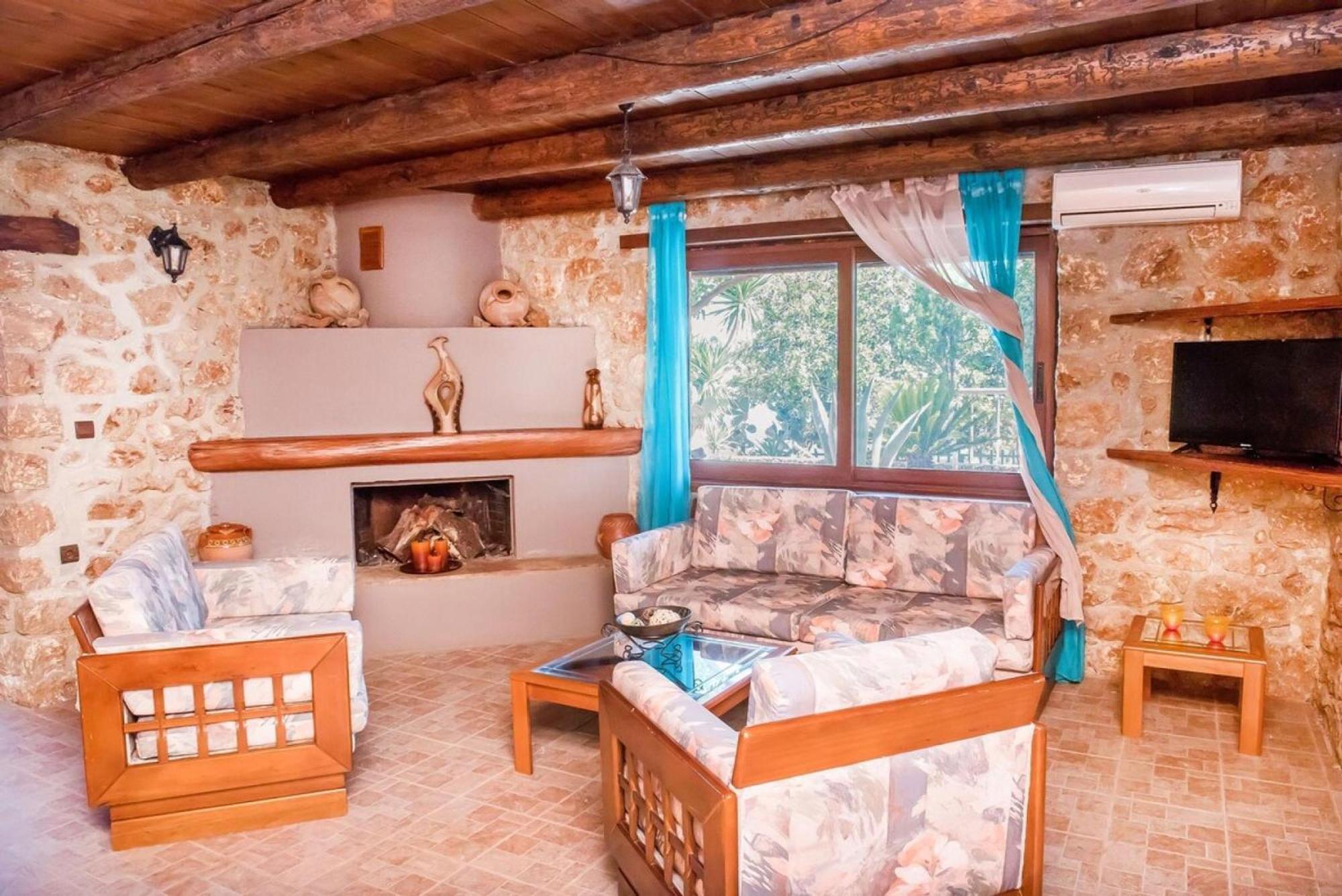 Villa Akrolithos With Private Pool Ханя Екстериор снимка